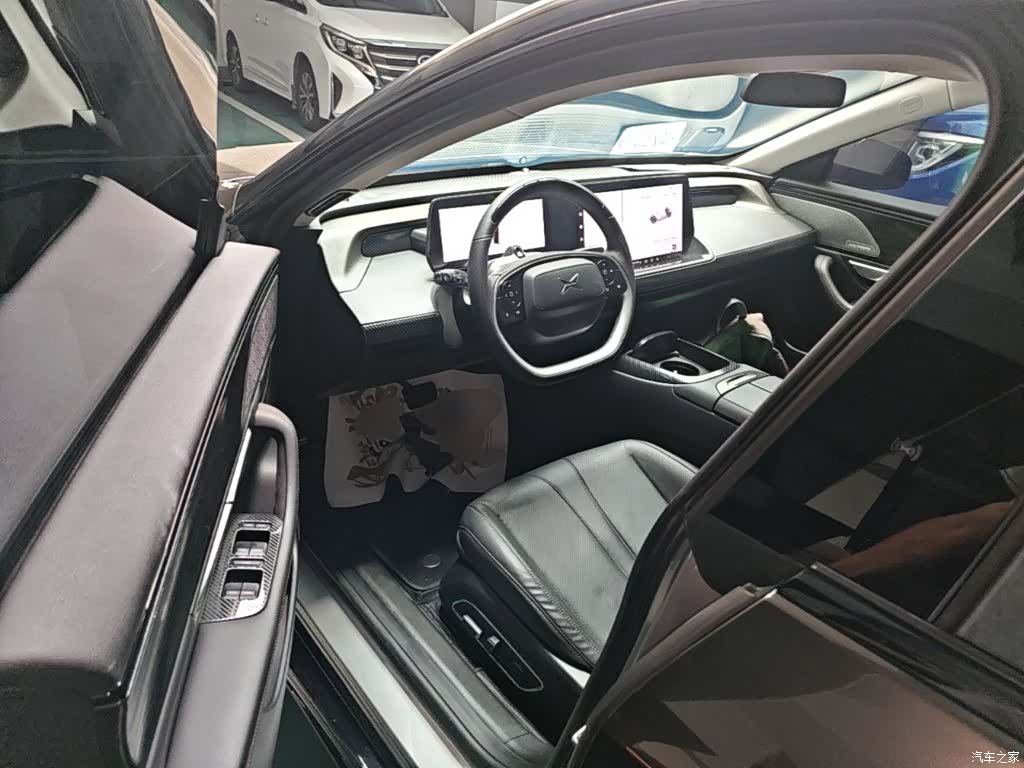Xpeng P7, 2021 16
