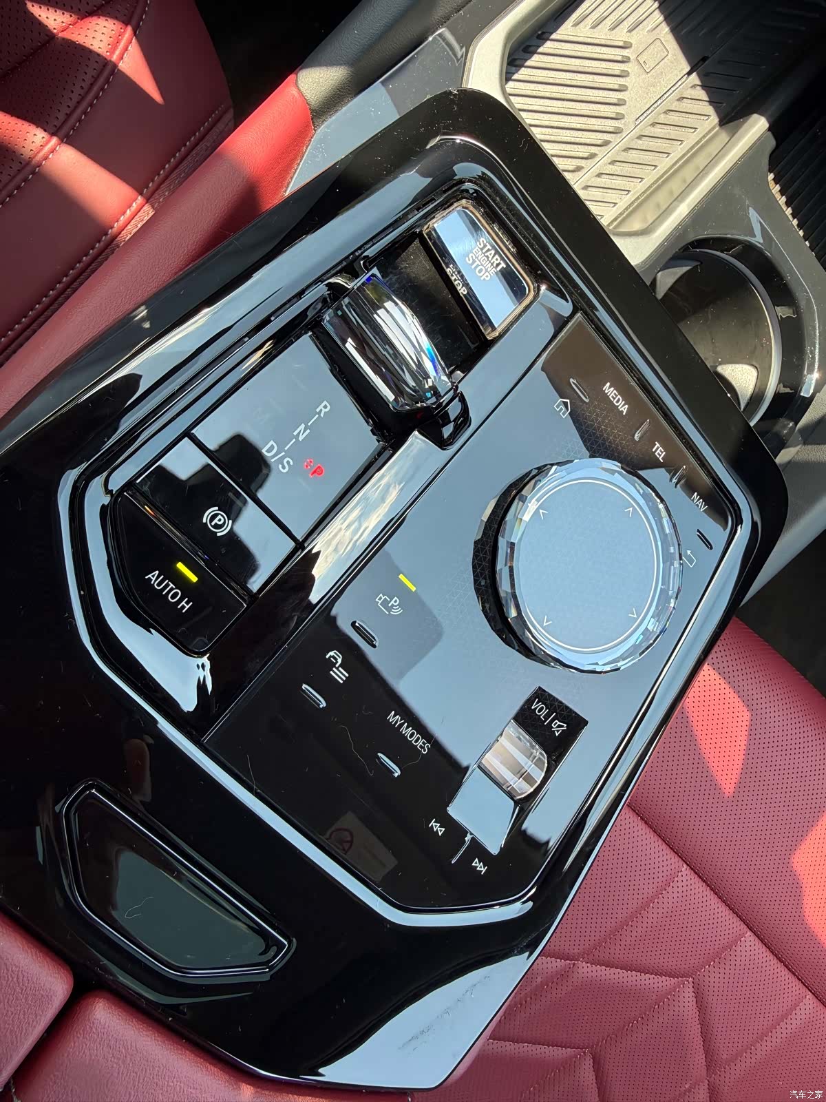 BMW 5 Series, 2025 25