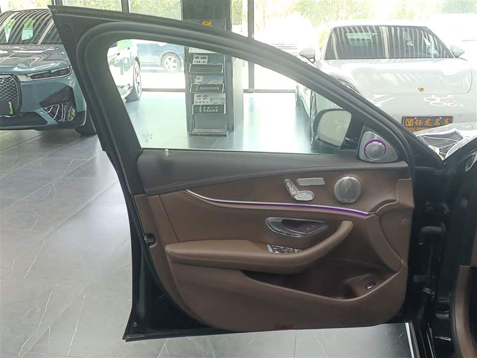Mercedes-Benz E-class Mercedes-Benz E-class