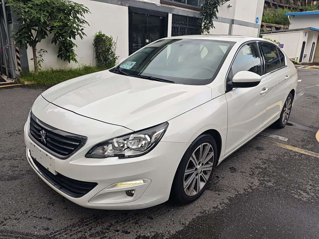 Peugeot 408