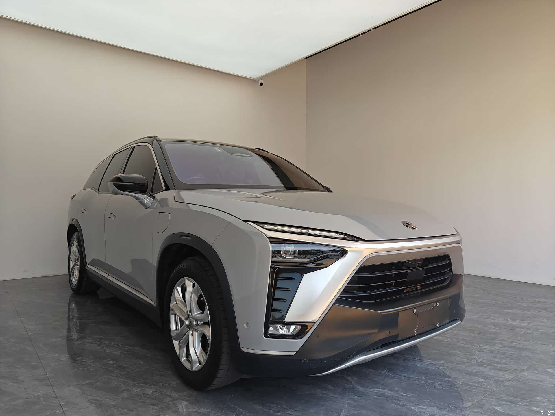 NIO ES8, 2021 3