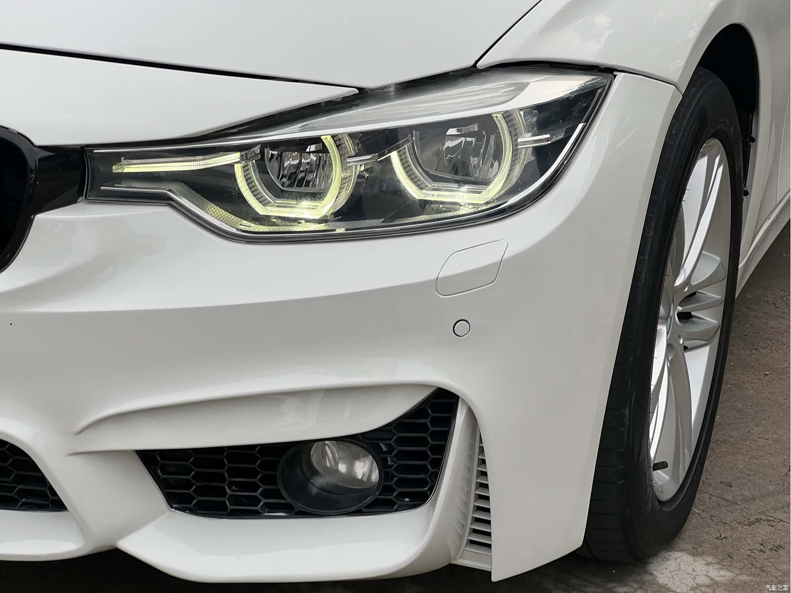 BMW 3 Series, 2016 12