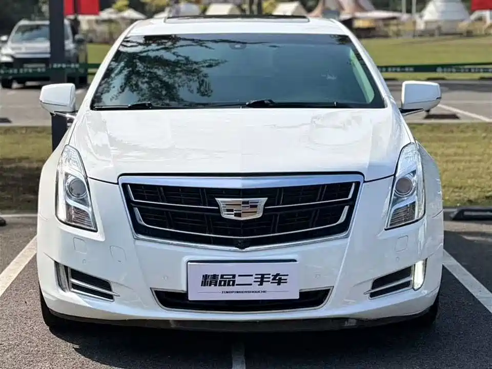 Cadillac XTS