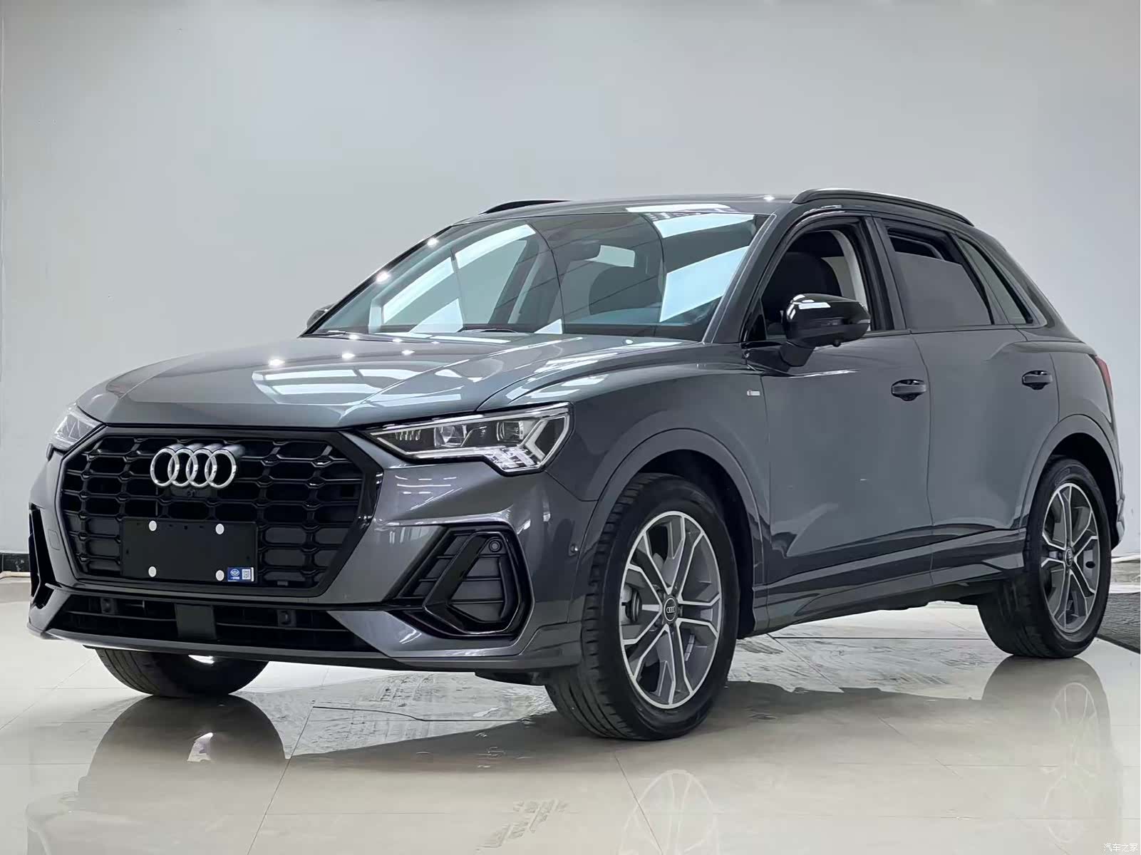 Audi Q3, 2022 1