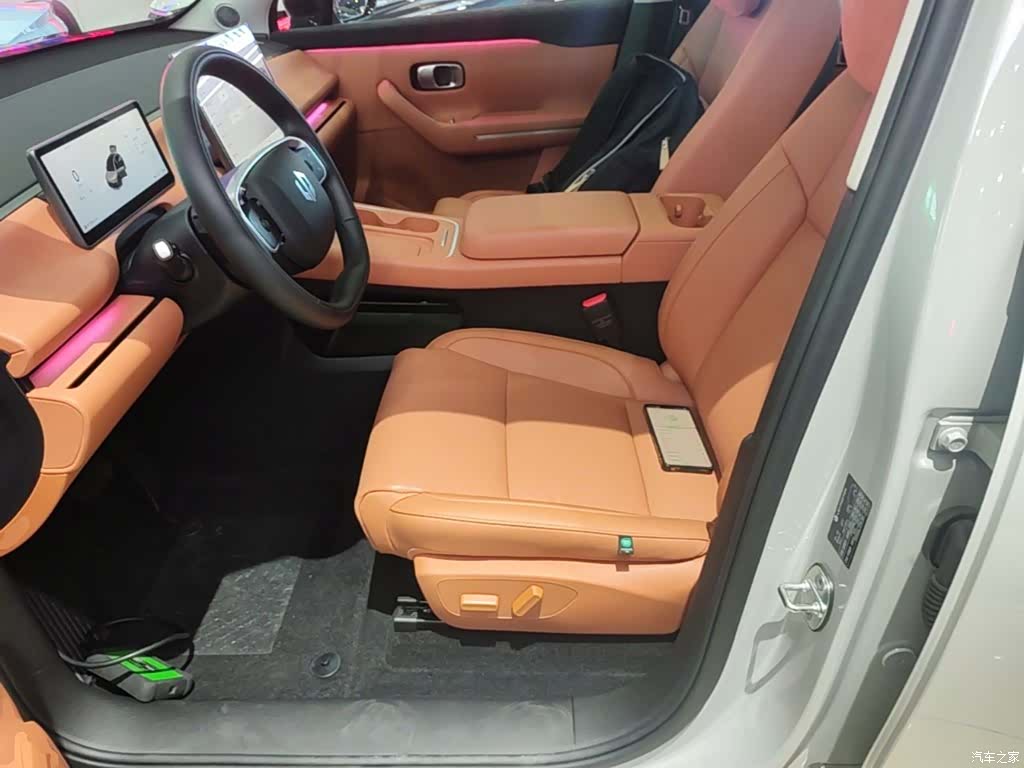Leapmotor C10, 2025 15