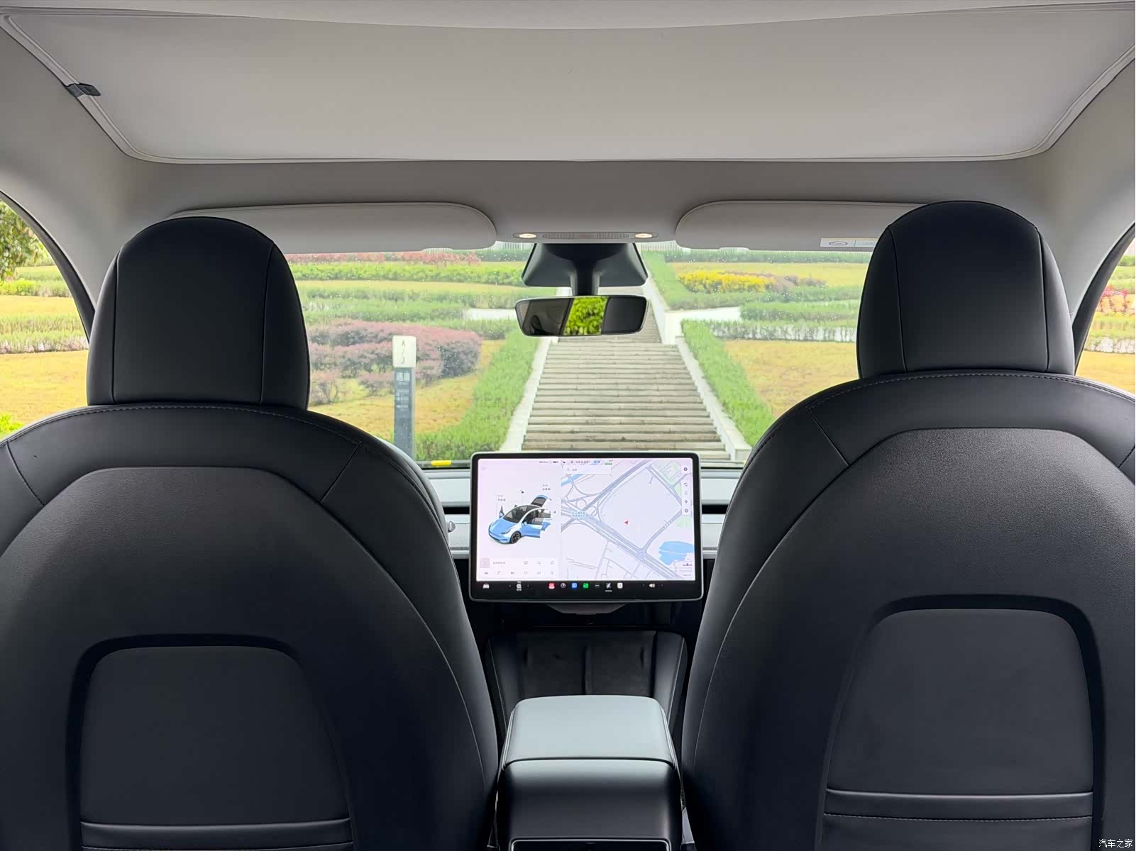 Tesla Model Y, 2021 14