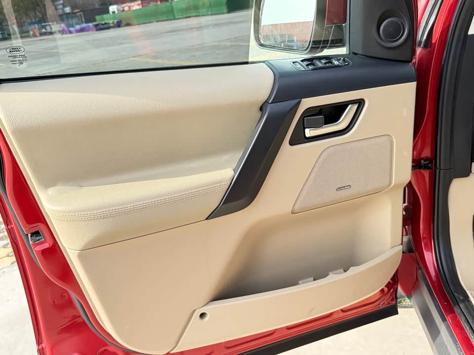 Land Rover Freelander 2