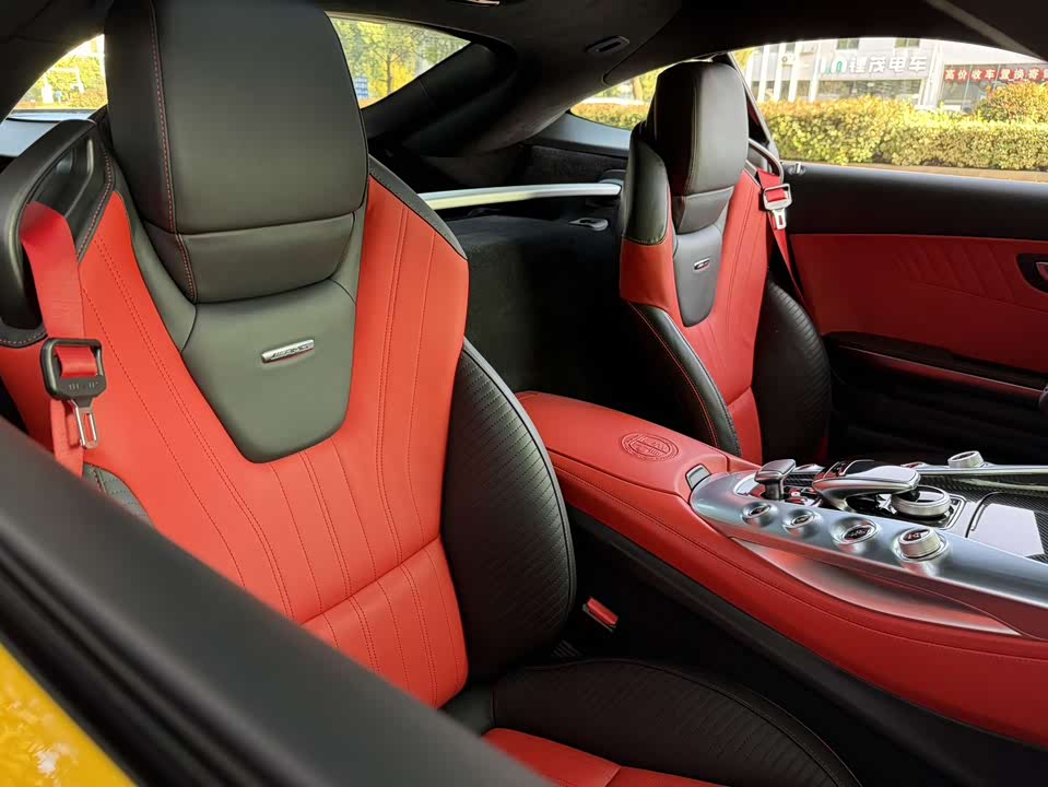 Mercedes-Benz AMG GT