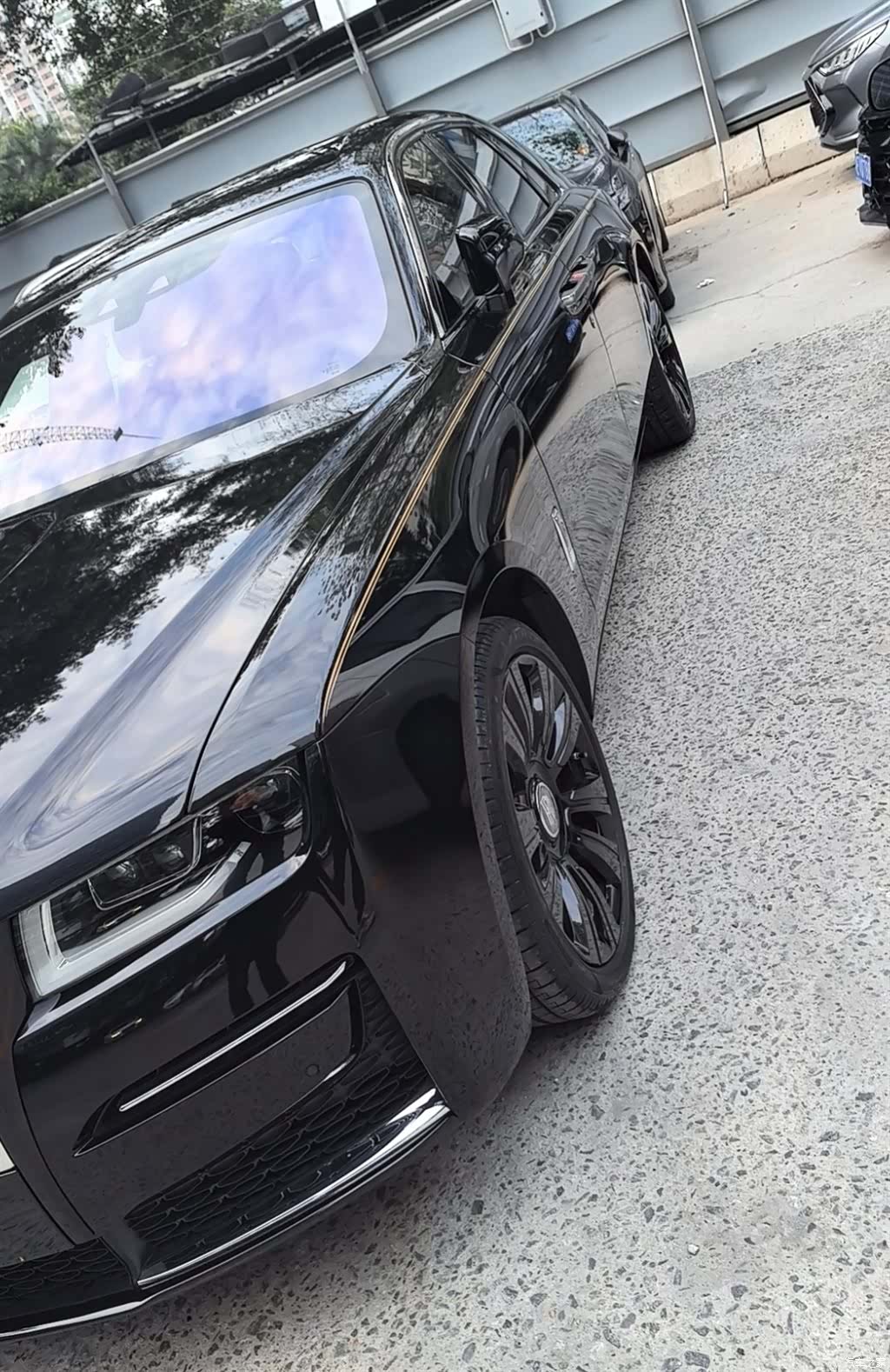 Rolls-Royce Ghost, 2022 3