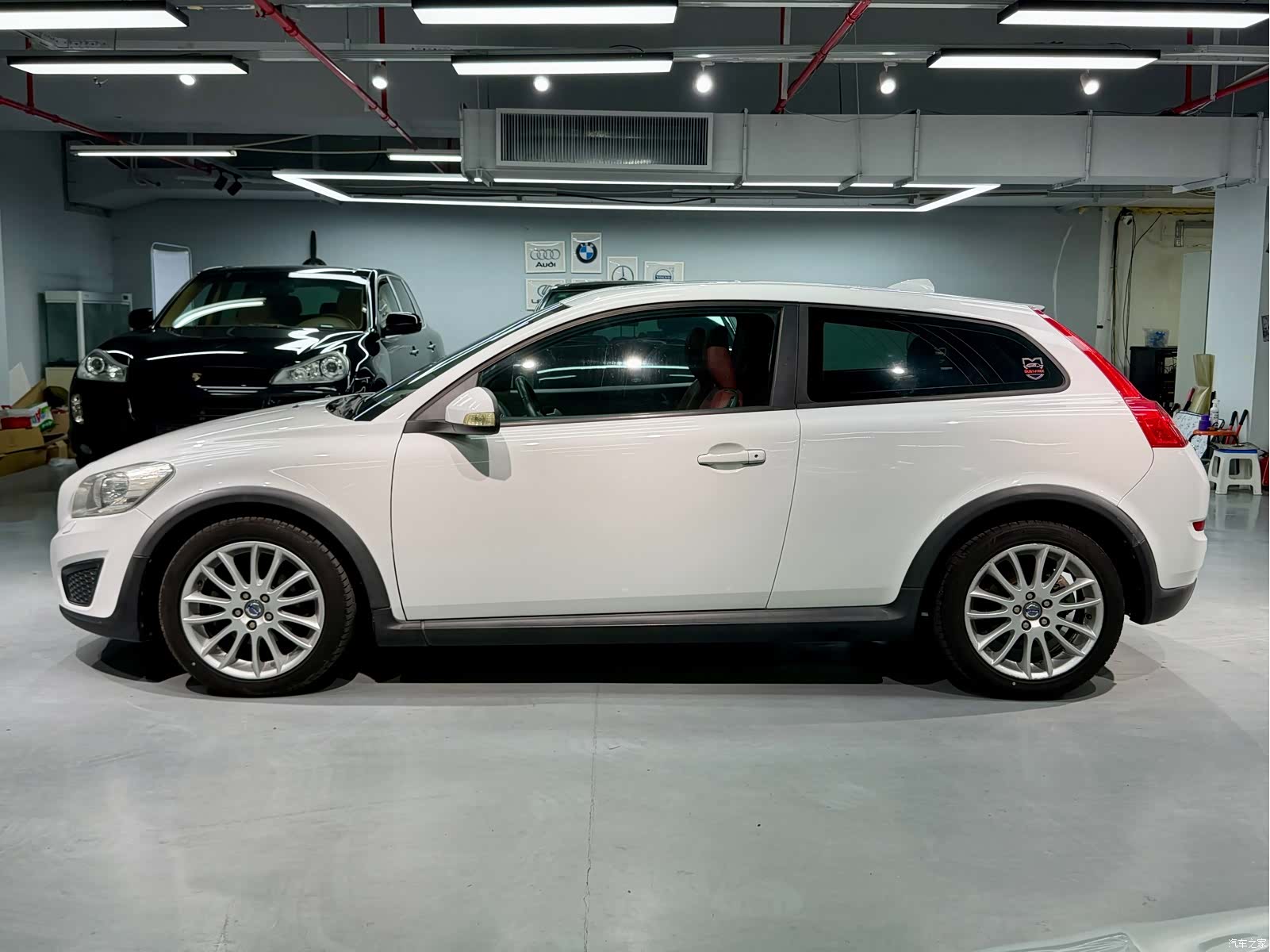 Volvo C30, 2012 4