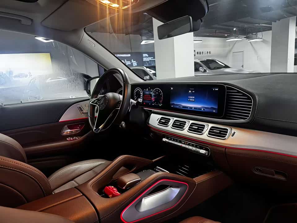 Mercedes-Benz GLE Mercedes-Benz GLE