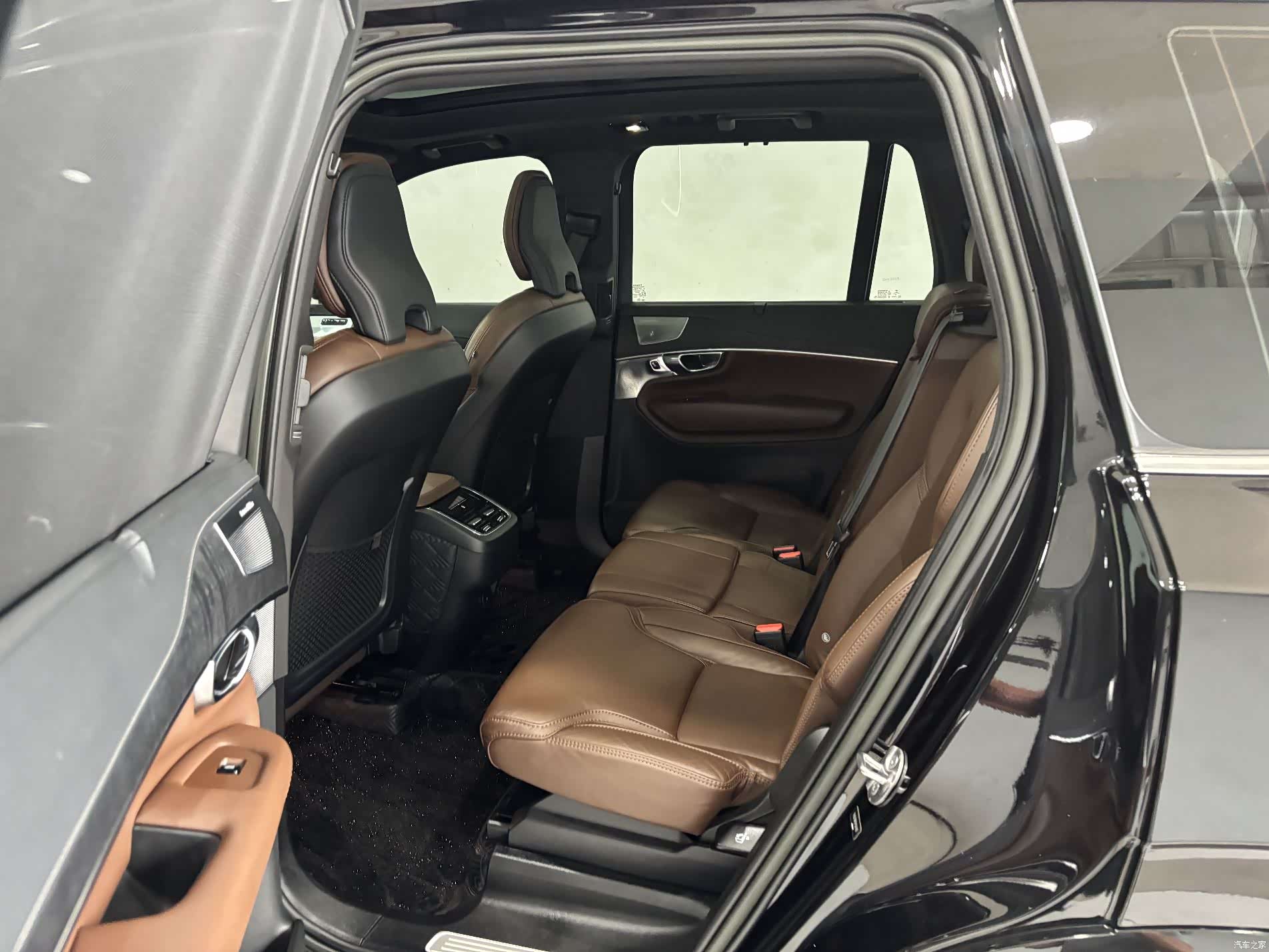 Volvo XC90, 2023 21