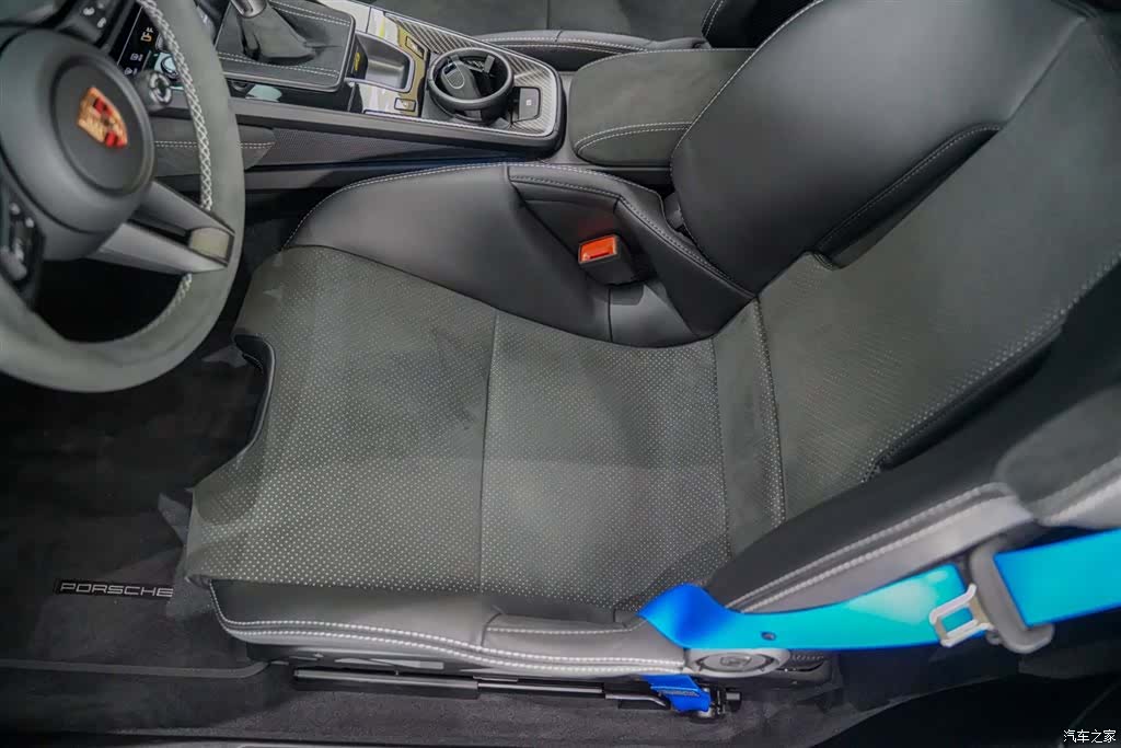 Porsche 911, 2026 13