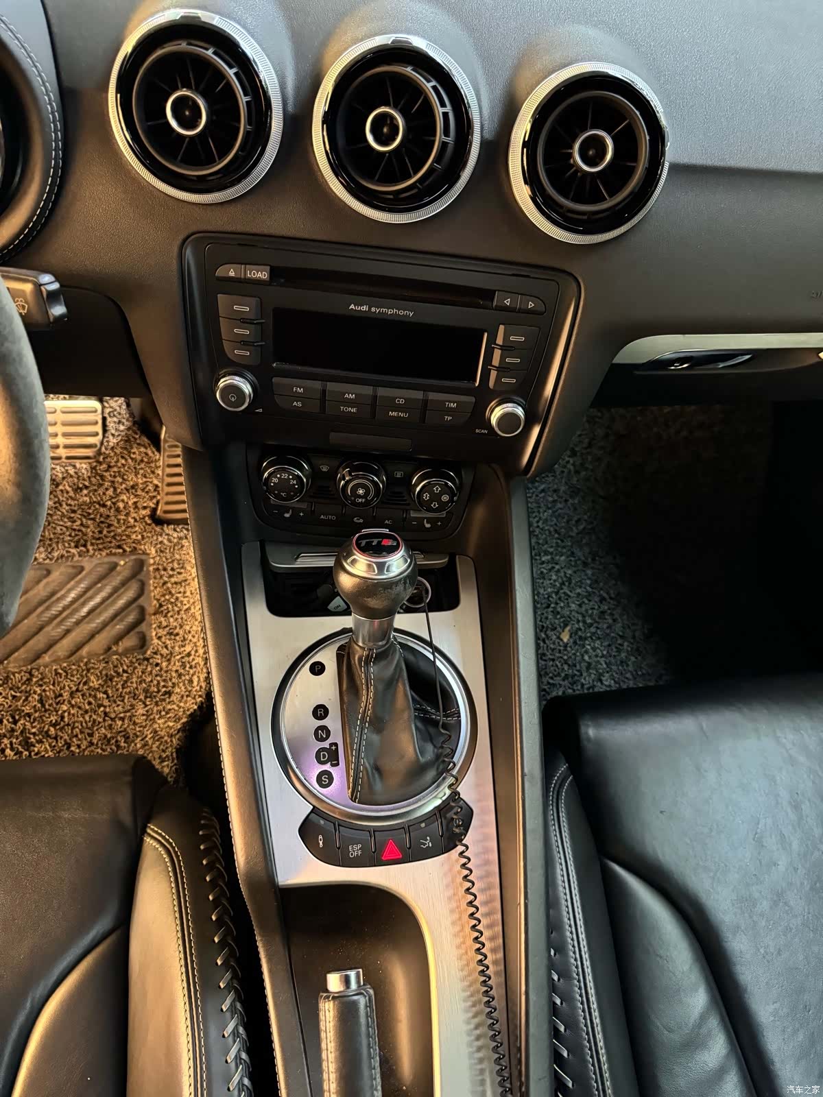 Audi TT, 2010 8