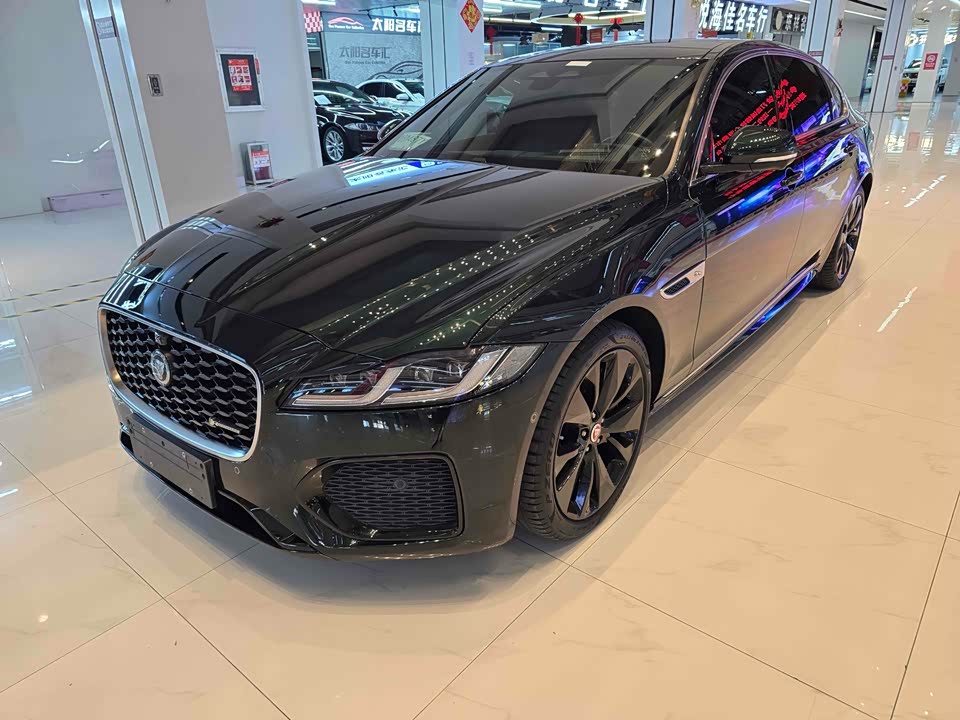 Jaguar XFL