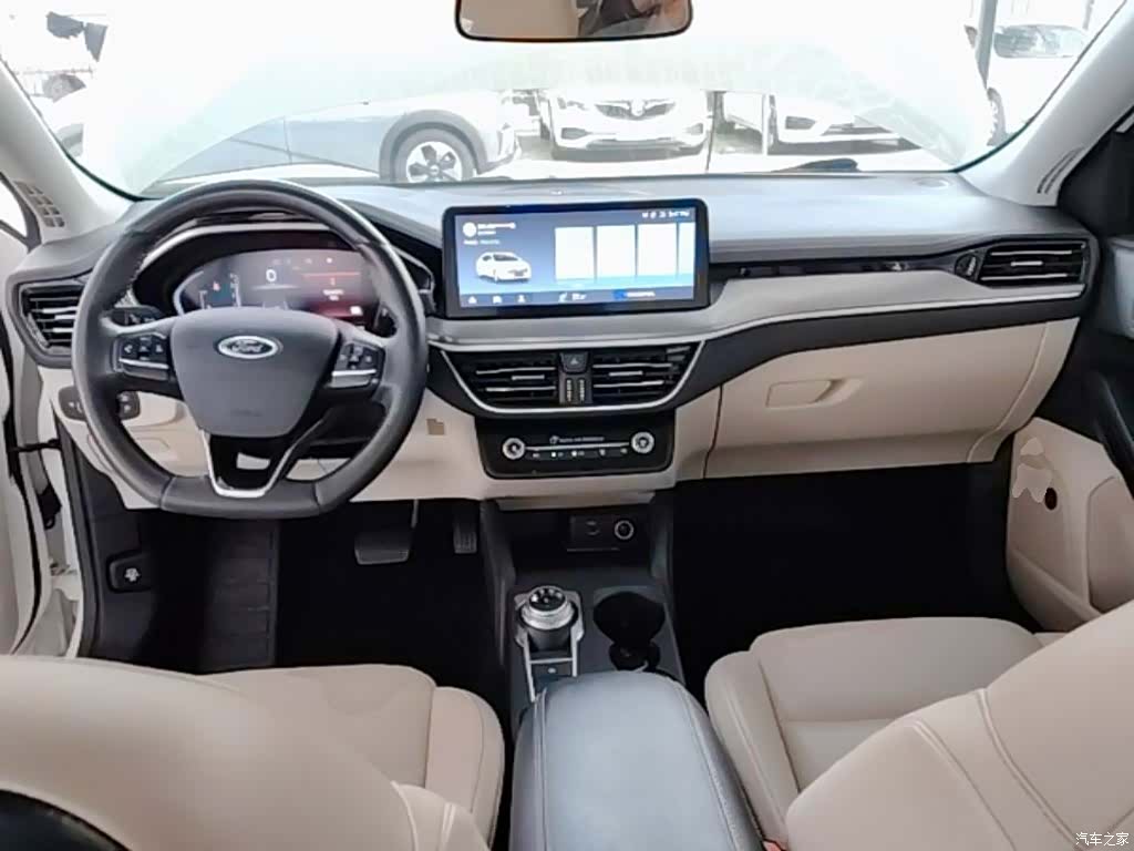 Ford Focus, 2021 10