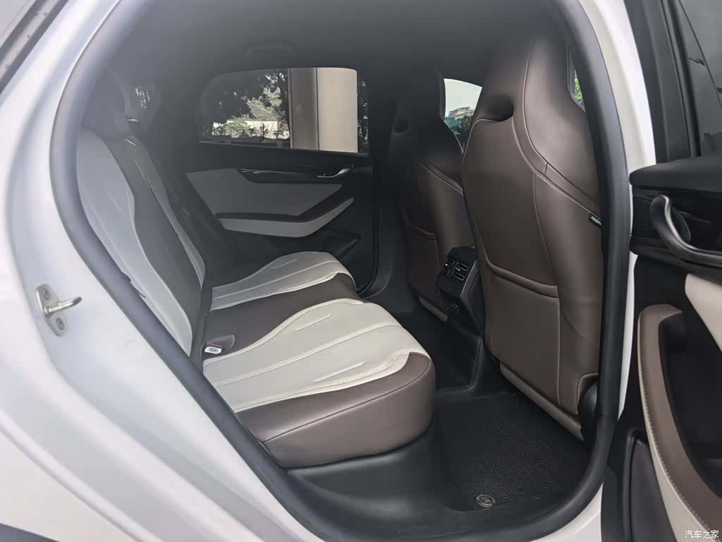 BYD Qin, 2024 23