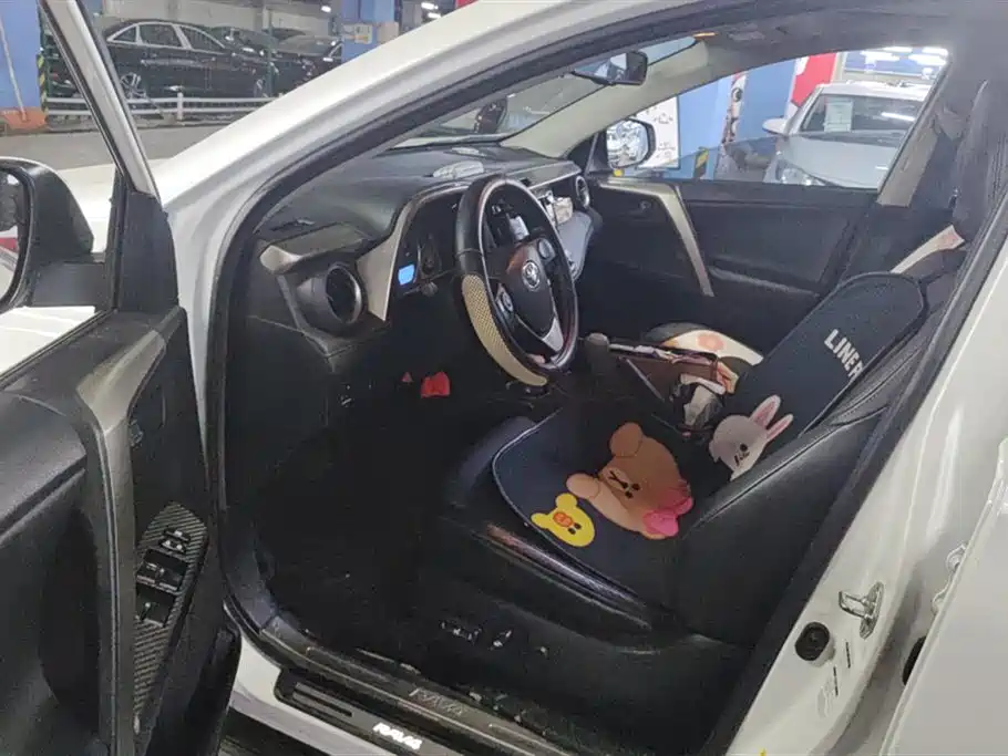 Toyota RAV4 Rongfang