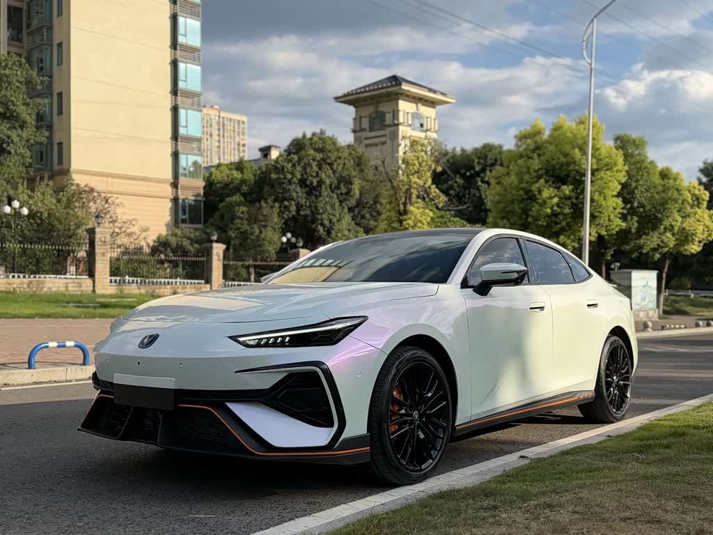 Changan UNI-V