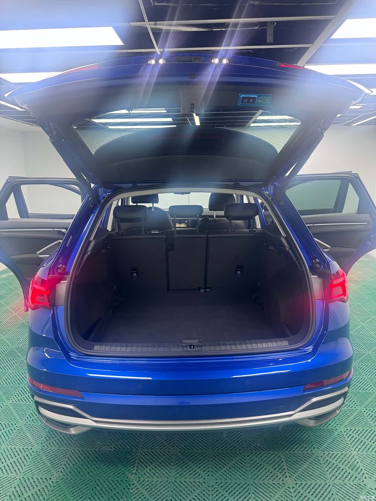 Audi Q3, 2022 12