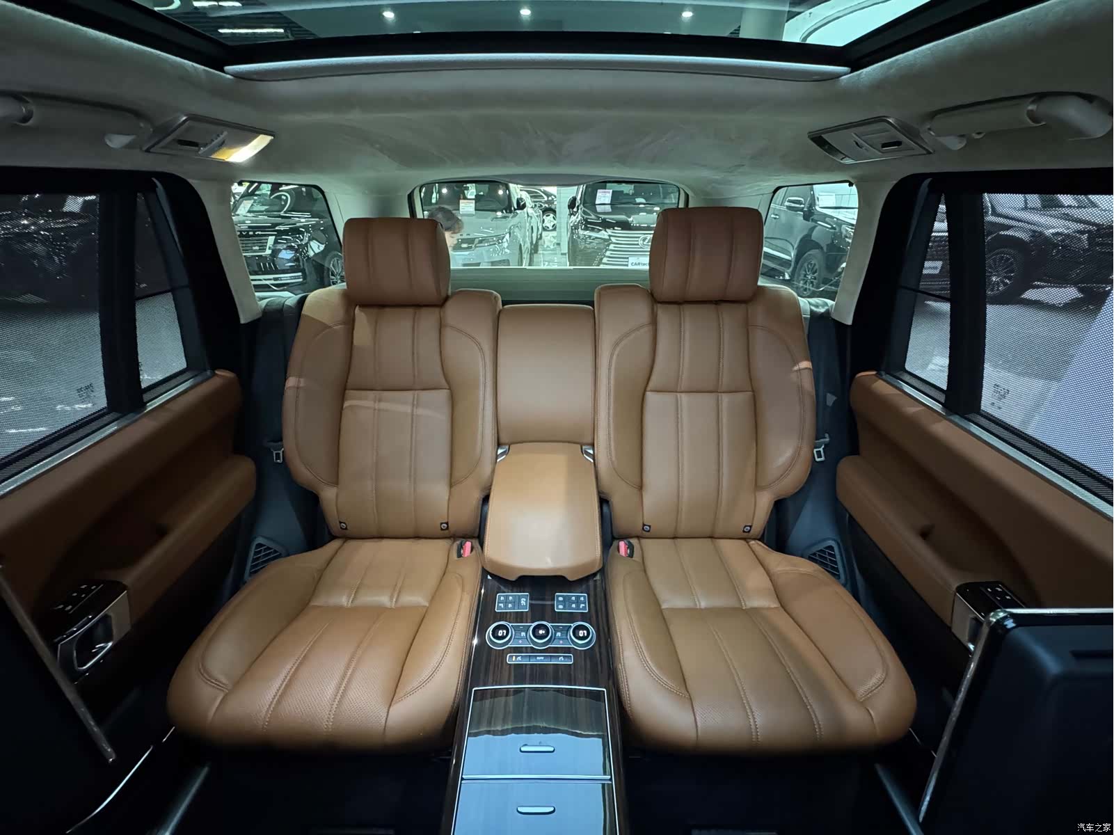 Land Rover Range Rover, 2018 18
