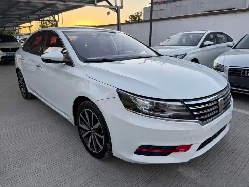 Roewe i6