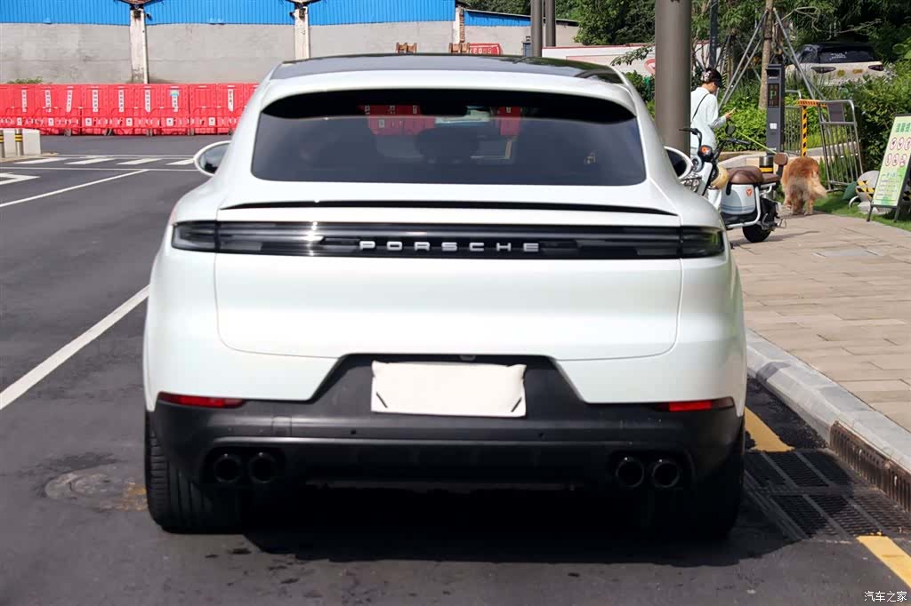 Porsche Cayenne, 2025 13