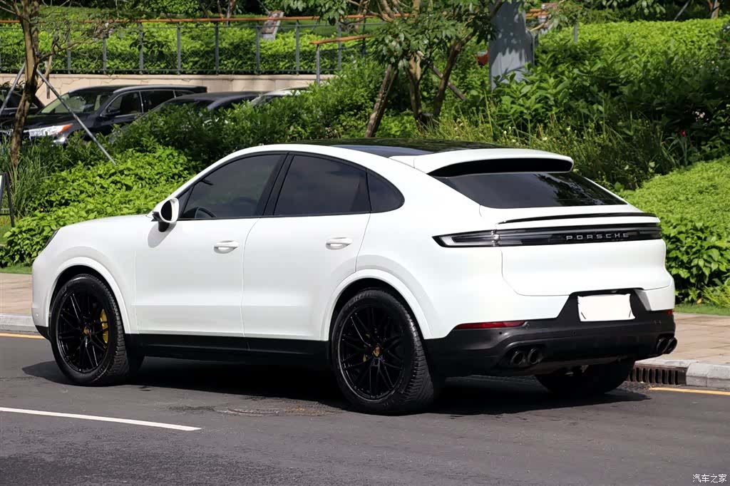 Porsche Cayenne, 2025 14