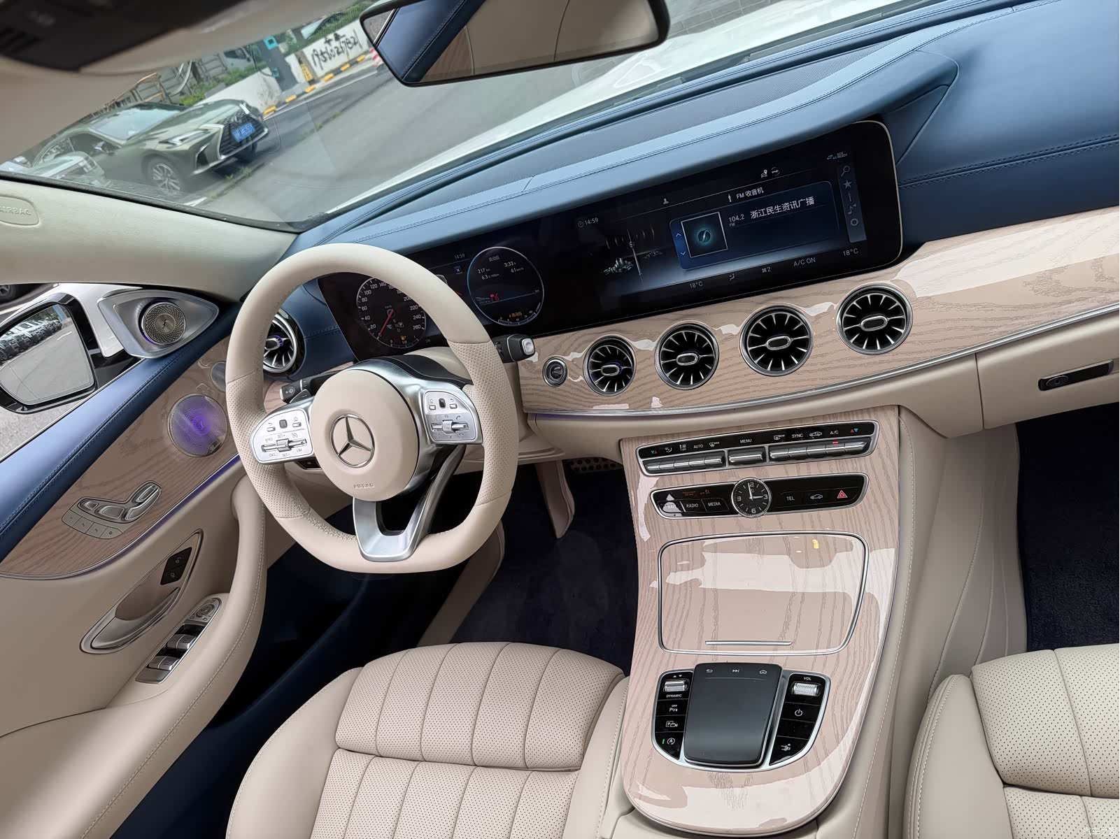 Mercedes-Benz E-Class, 2019 15