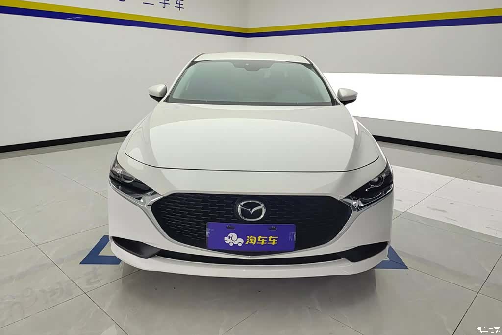 Mazda Mazda3, 2022 2