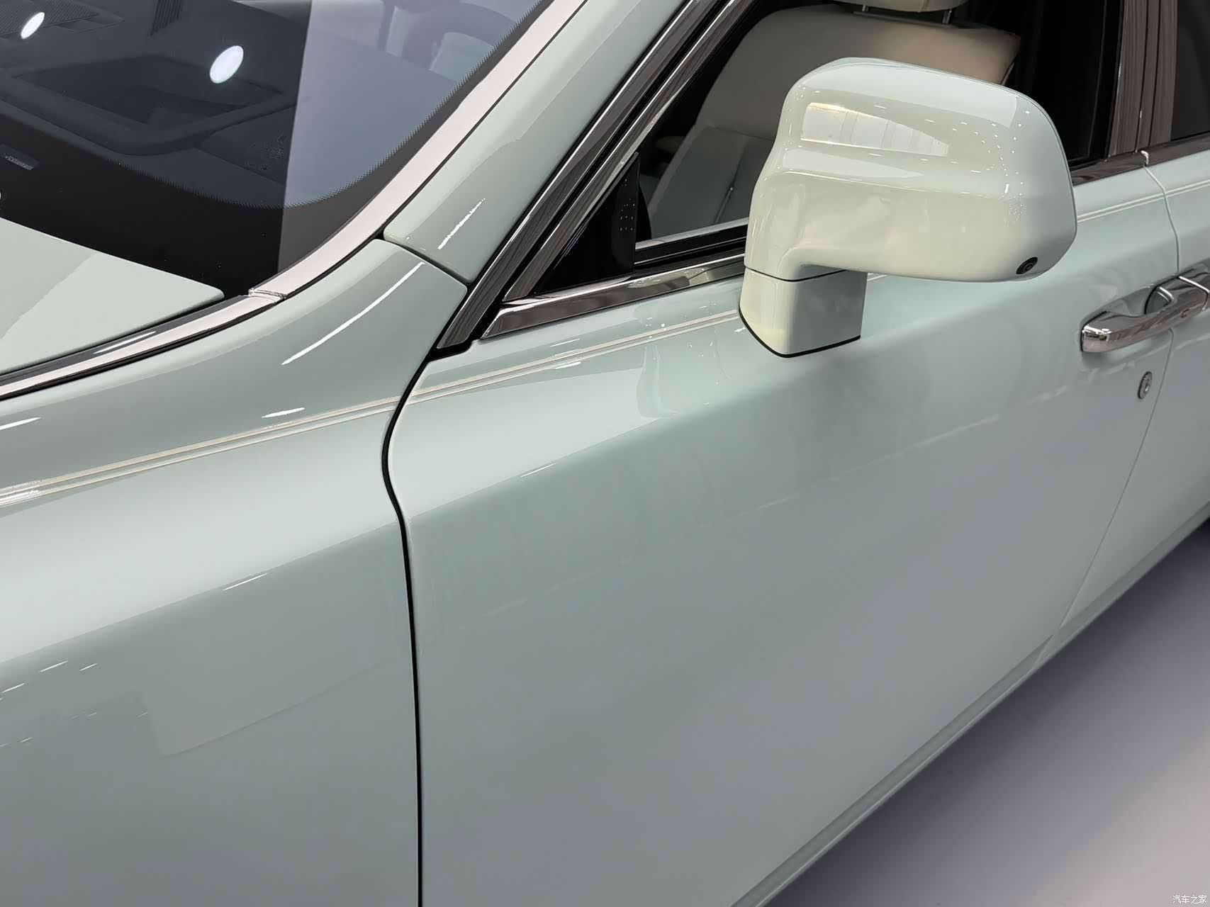 Rolls-Royce Phantom, 2024 7