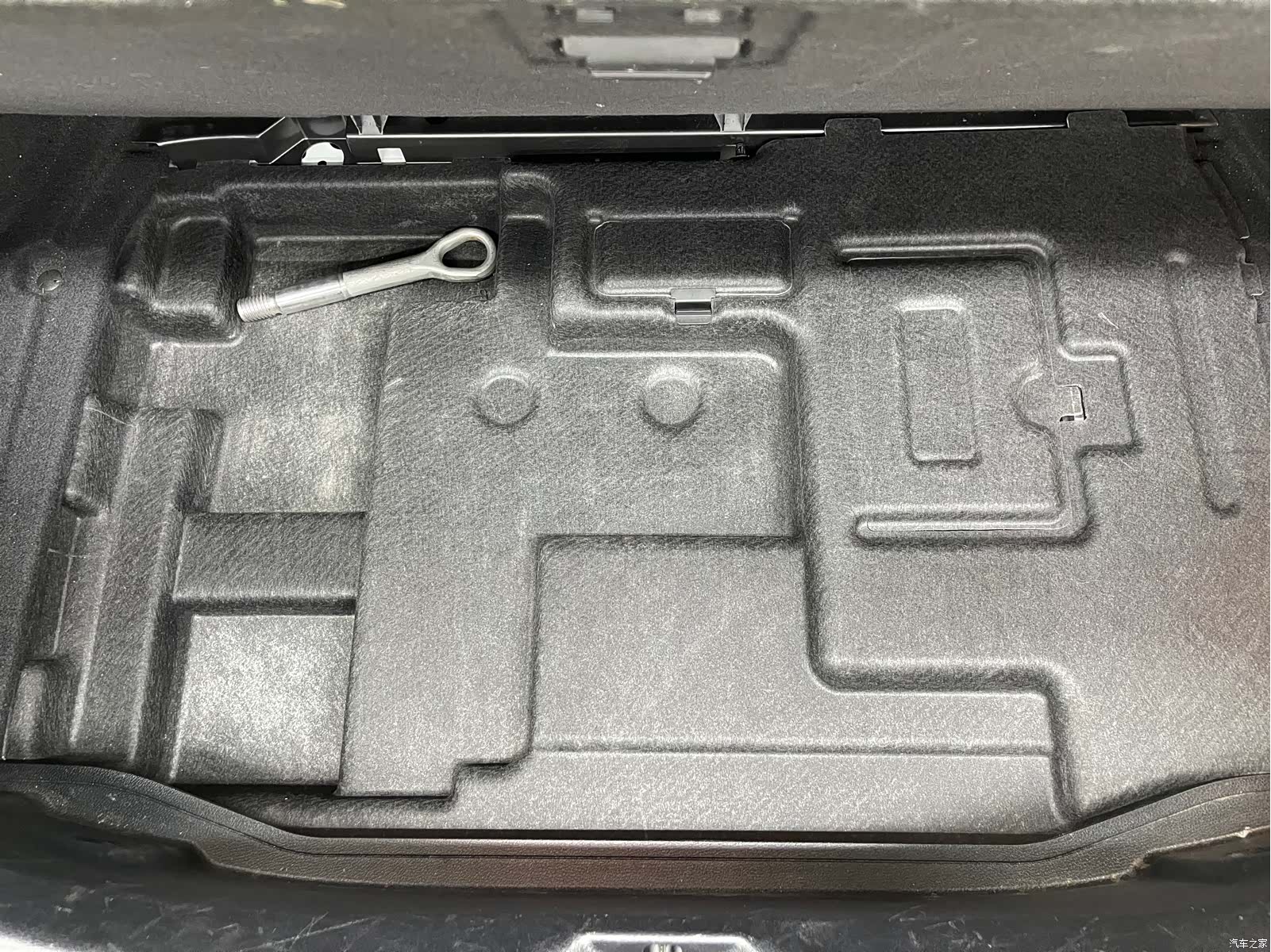 Mercedes-Benz C-Class, 2019 26