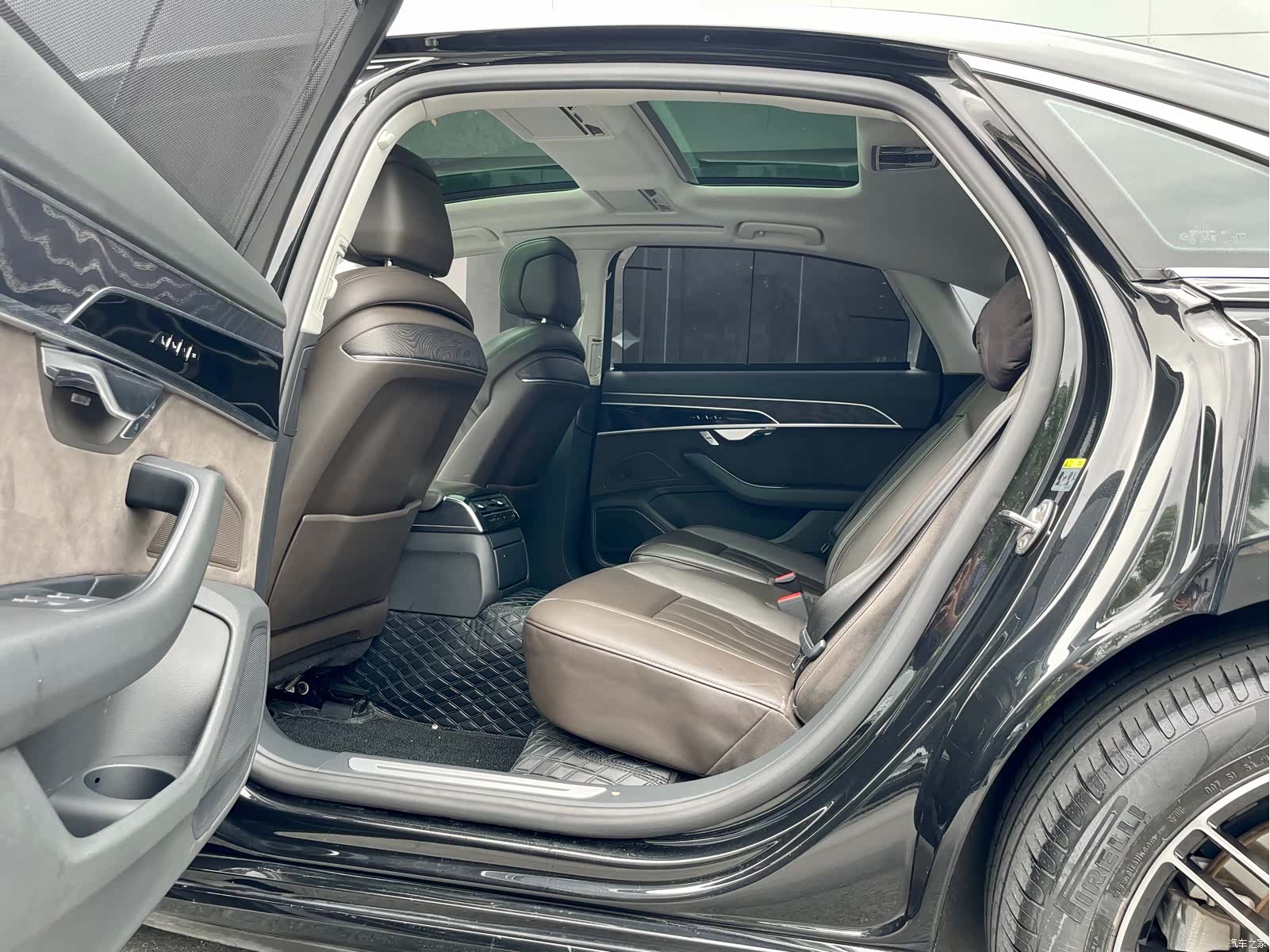 Audi A8L, 2020 9