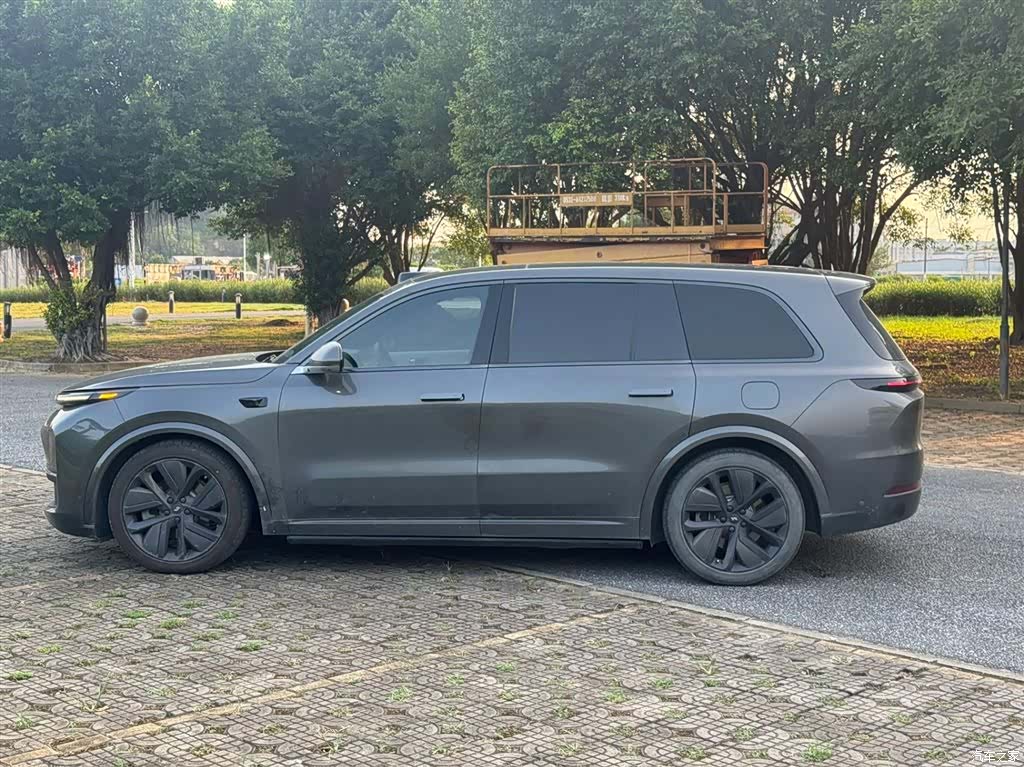 Li Auto L9, 2023 8