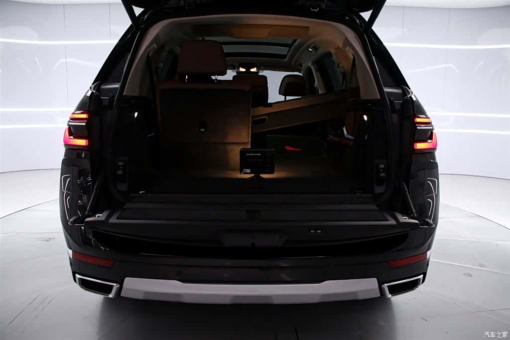 BMW X7, 2023 15