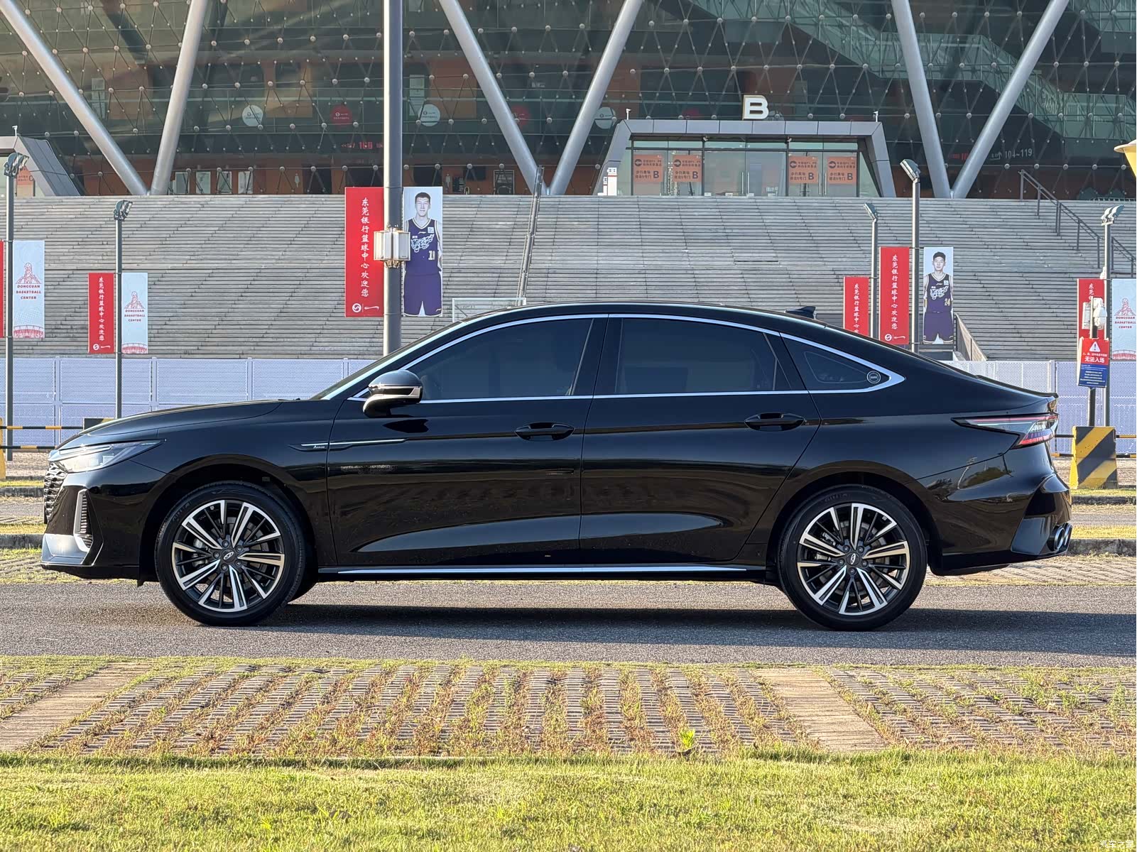 Chery Arrizo 8, 2026 все фото