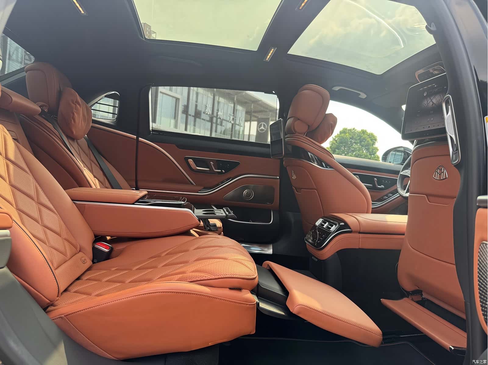 Maybach S-Class, 2023 21