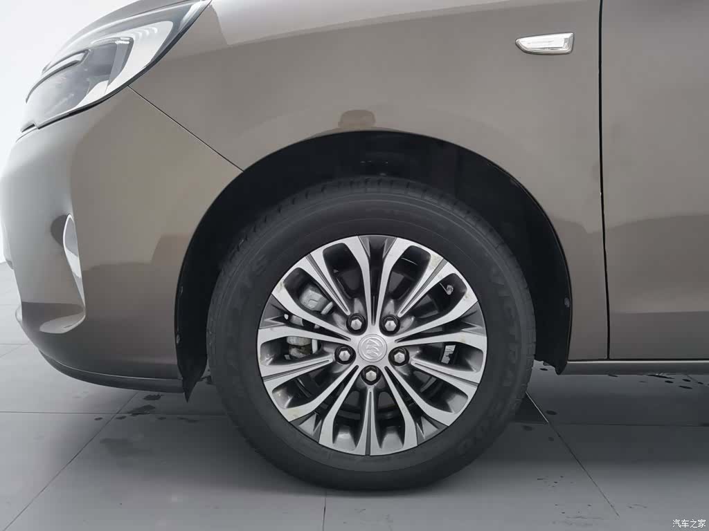 Buick GL8, 2022 17