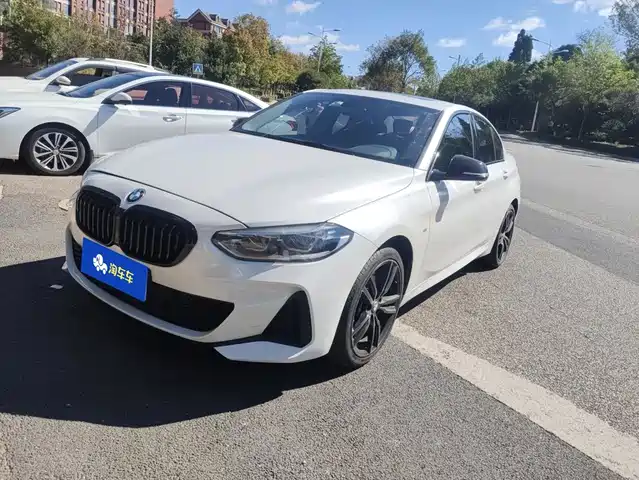 BMW 1 Series 2021 — купить из Китая под заказ