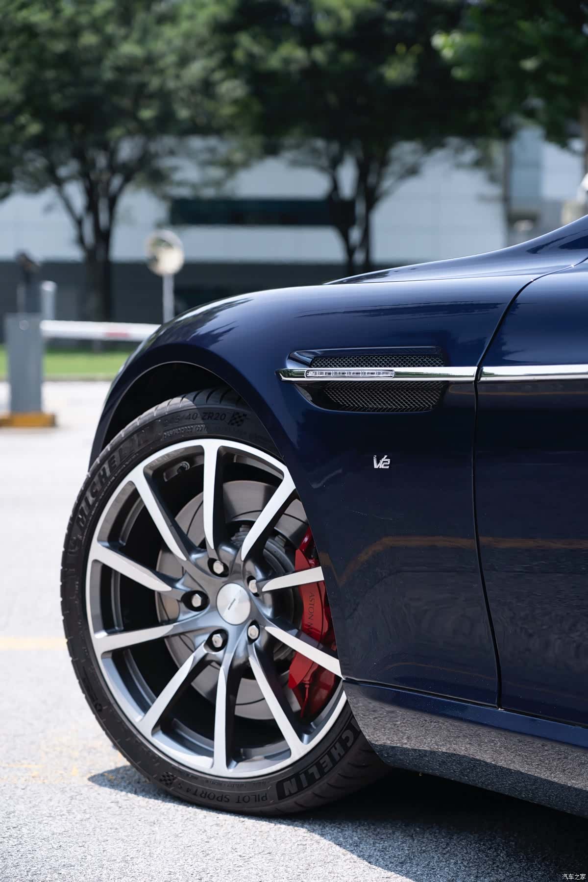 Aston Martin Rapide, 2017 4