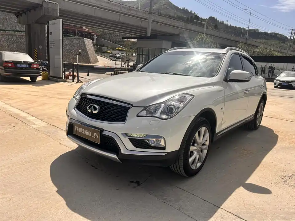 Infiniti QX50