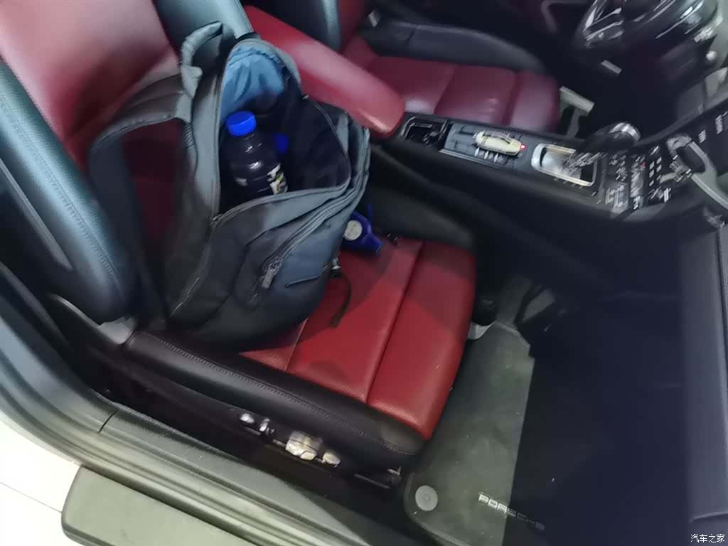Porsche Cayman, 2019 25