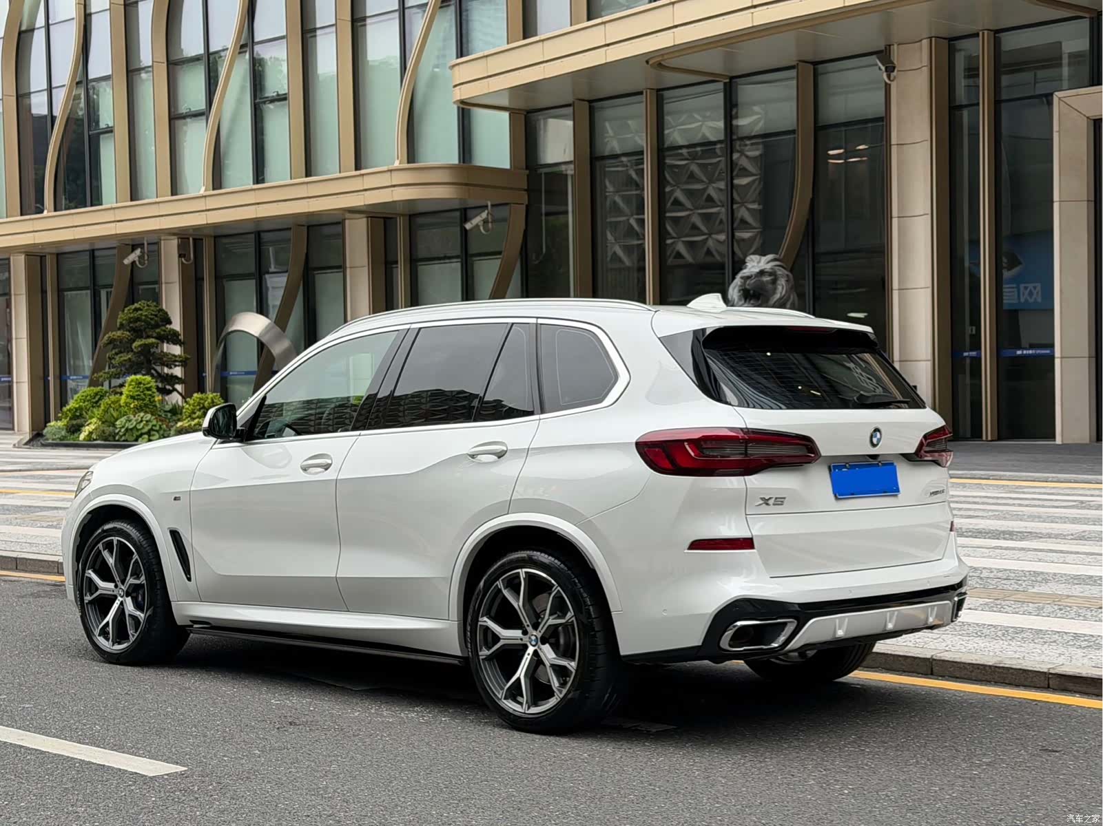 BMW X5, 2021 11