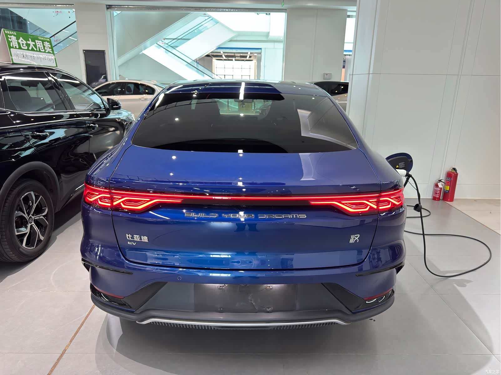 BYD Han, 2022 все фото