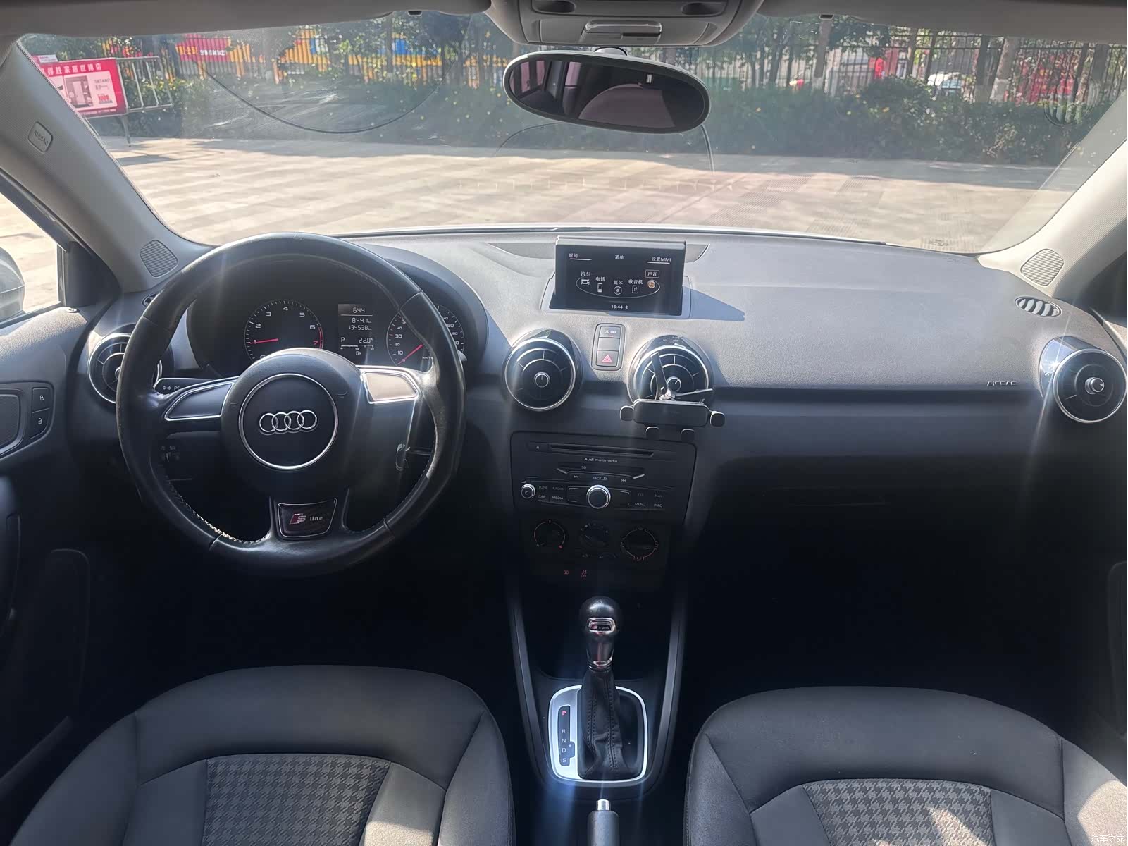 Audi A1, 2015 8
