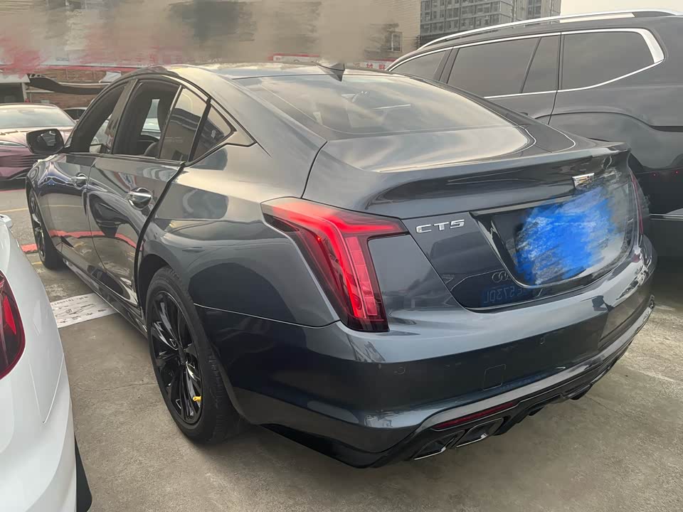 Cadillac CT5