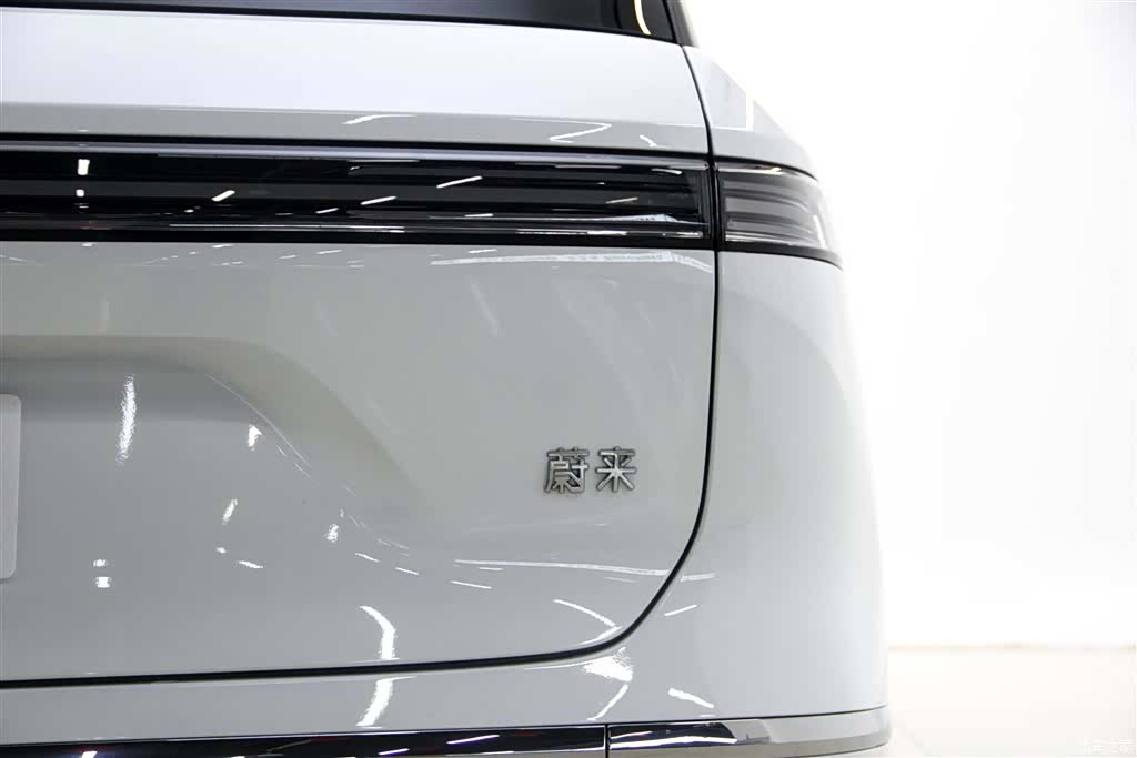 NIO ES8, 2025 10