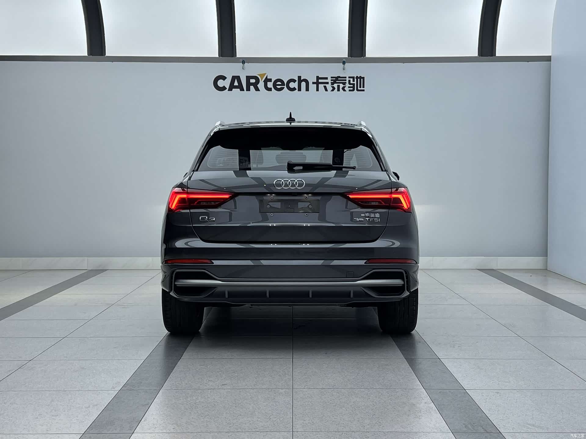 Audi Q3, 2022 14