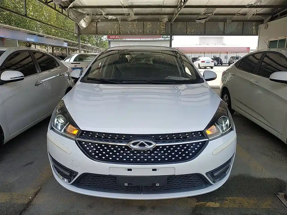 Chery Arrizo 5
