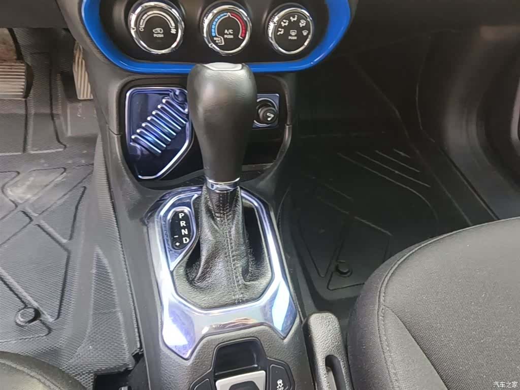 Jeep Renegade, 2017 14